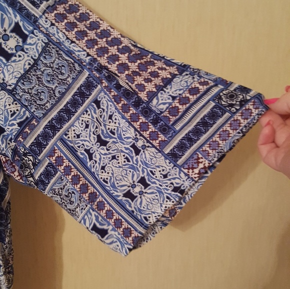 Top - Picture 2 of 3